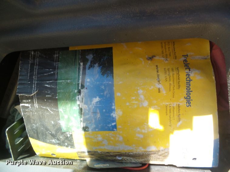 image for item DH4983 2007 Apache AS710 sprayer