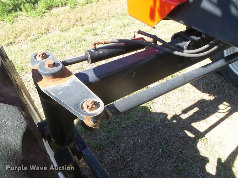 image for item DH4983 2007 Apache AS710 sprayer