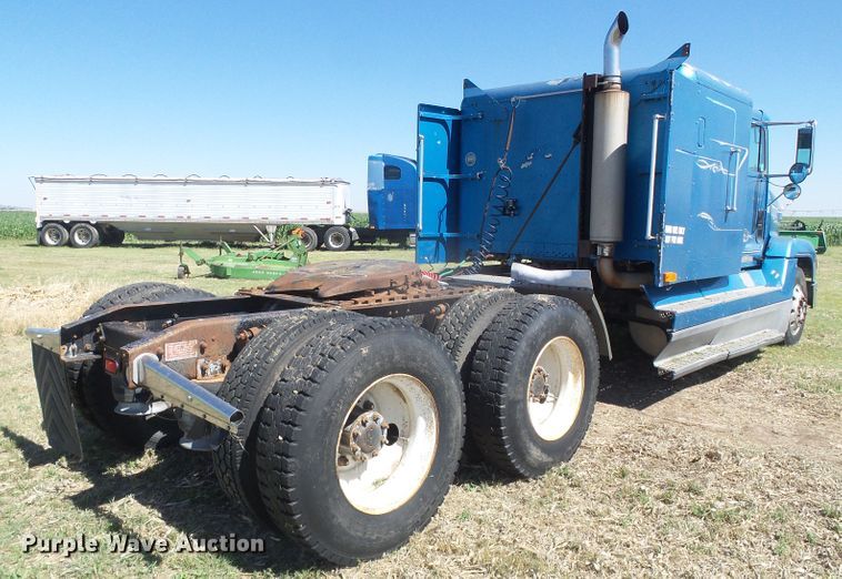 image for item DH4984 1996 Freightliner FLD  semi truck