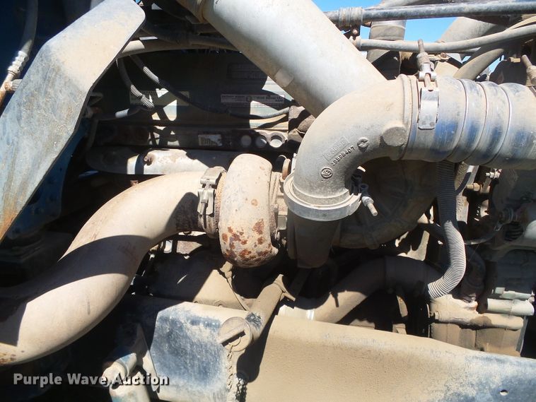 image for item DH4984 1996 Freightliner FLD  semi truck