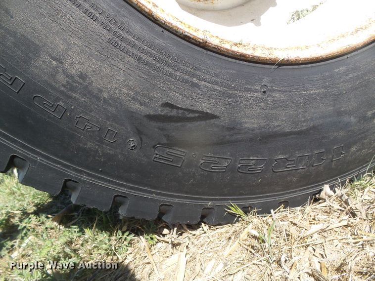 image for item DH4984 1996 Freightliner FLD  semi truck