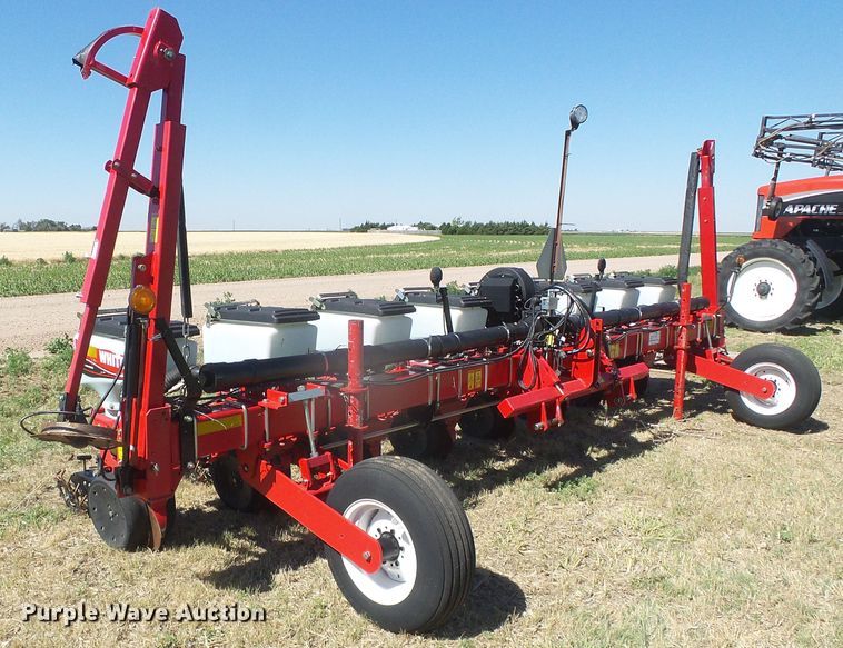 image for item DH4987 2012 White 8708 no-till planter