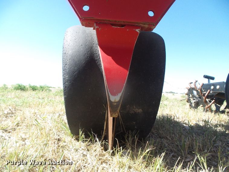 image for item DH4987 2012 White 8708 no-till planter