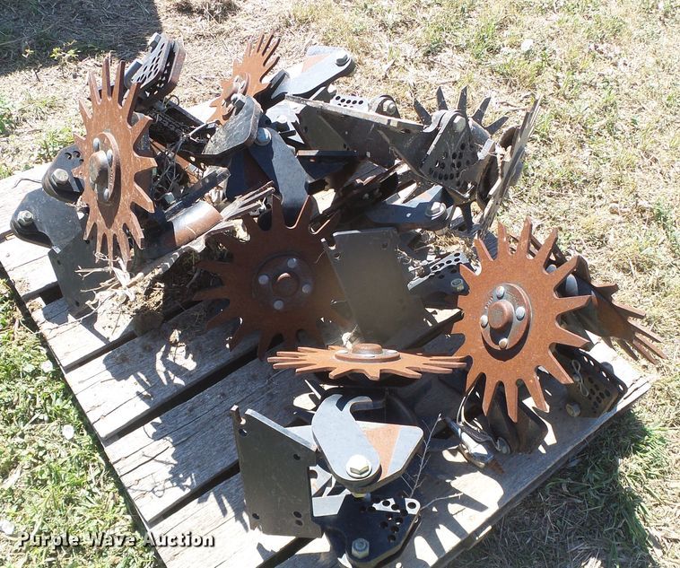 image for item DH4987 2012 White 8708 no-till planter