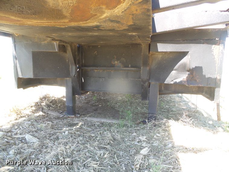 image for item DH4989 1988 MO Trailers drop deck trailer