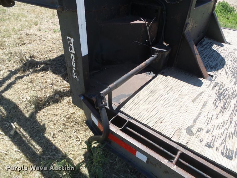 image for item DH4989 1988 MO Trailers drop deck trailer