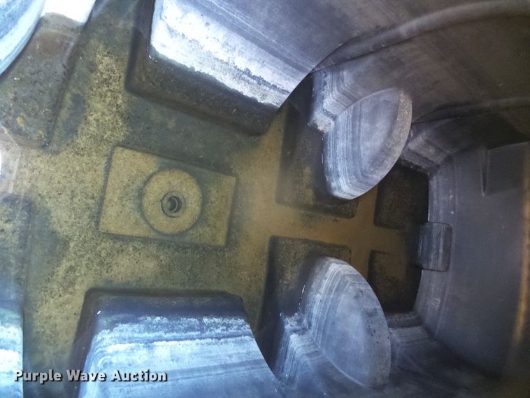 image for item DH4993 Poly tank