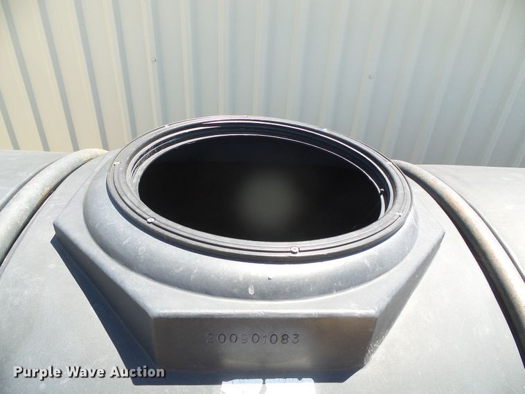 image for item DH4993 Poly tank