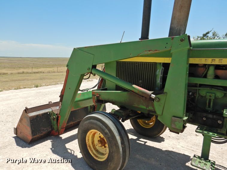image for item DI0167 1977 John Deere 4430  tractor