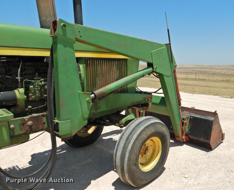 image for item DI0167 1977 John Deere 4430  tractor
