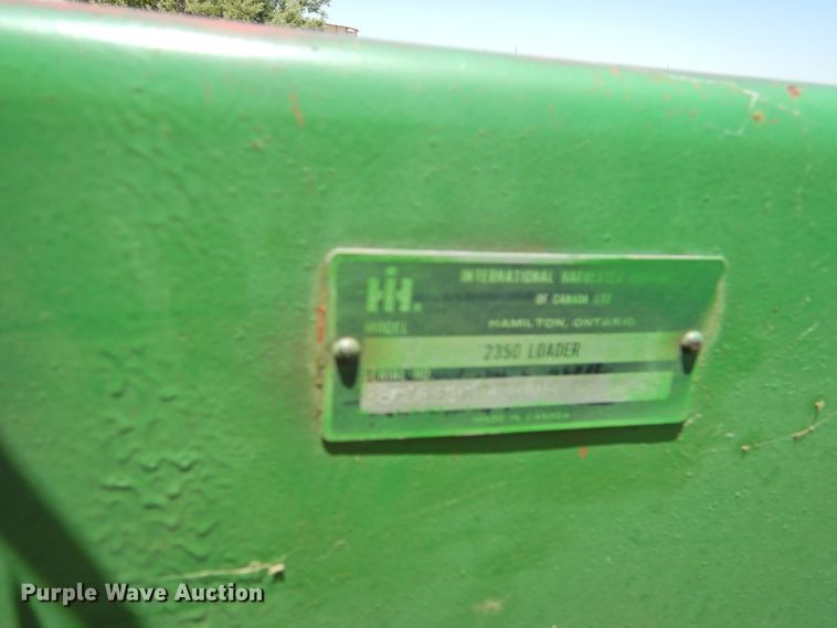 image for item DI0167 1977 John Deere 4430  tractor