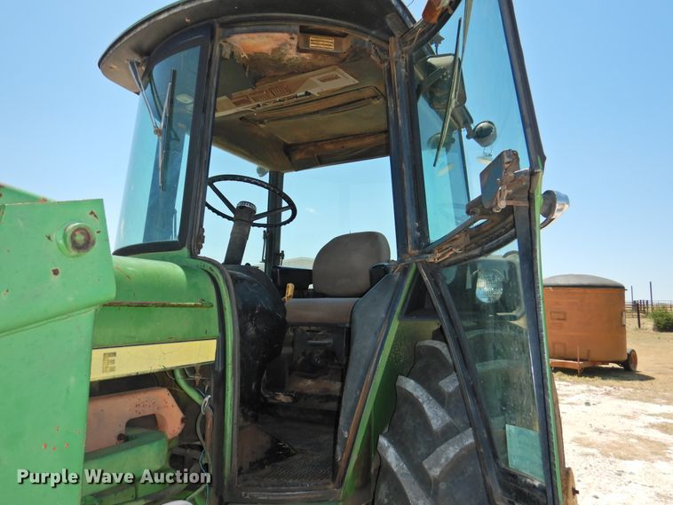 image for item DI0167 1977 John Deere 4430  tractor