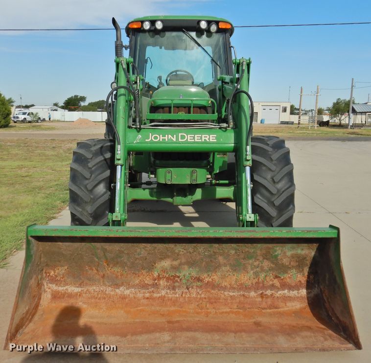 image for item DI0175 2005 John Deere 6420  MFWD tractor