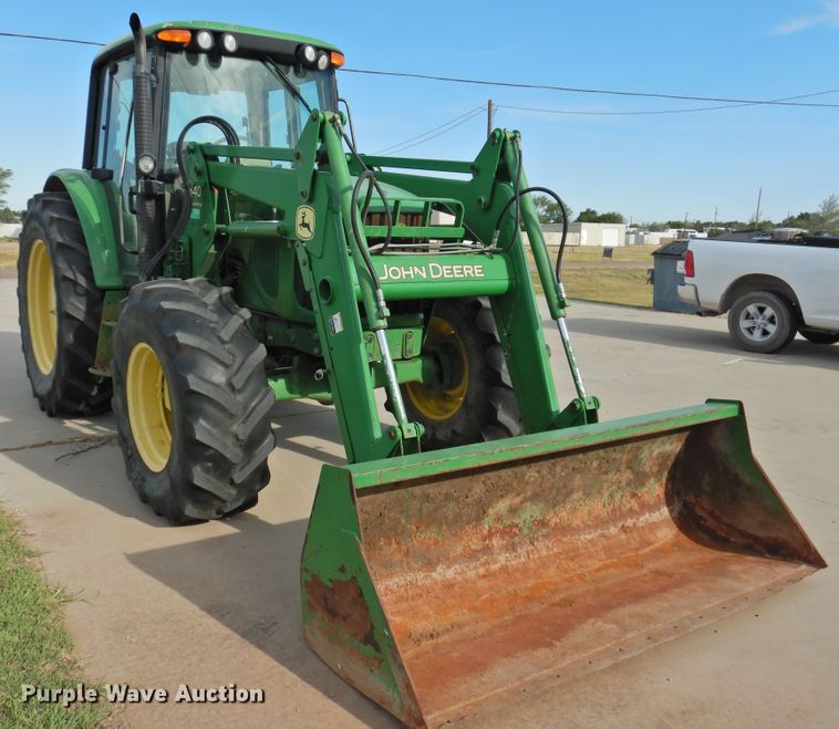 image for item DI0175 2005 John Deere 6420  MFWD tractor