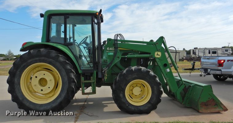 image for item DI0175 2005 John Deere 6420  MFWD tractor