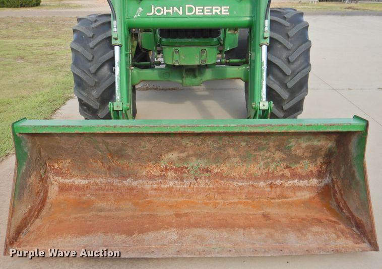 image for item DI0175 2005 John Deere 6420  MFWD tractor