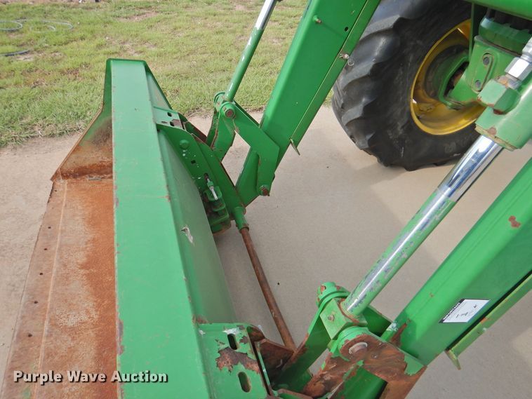 image for item DI0175 2005 John Deere 6420  MFWD tractor