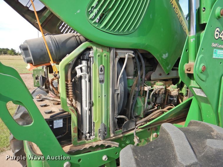 image for item DI0175 2005 John Deere 6420  MFWD tractor