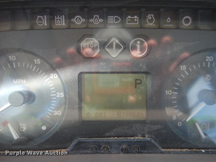 image for item DI0175 2005 John Deere 6420  MFWD tractor