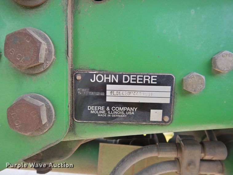 image for item DI0175 2005 John Deere 6420  MFWD tractor