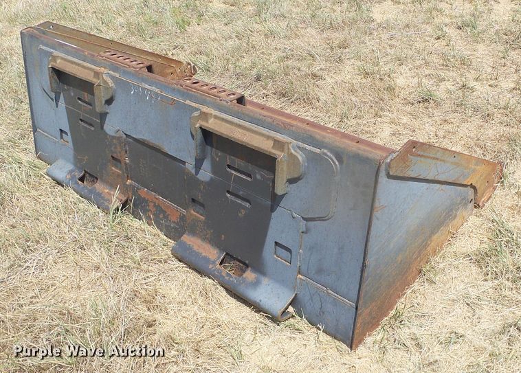 image for item EL9168 Bobcat 6731418 low profile bucket