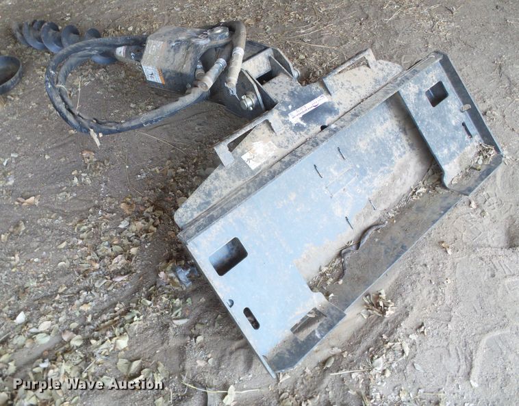 image for item EL9172 2014 Bobcat 15C skid steer post hole auger