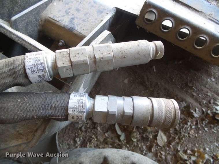 image for item EL9172 2014 Bobcat 15C skid steer post hole auger