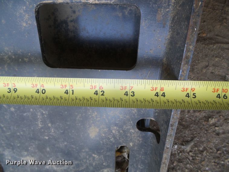 image for item EL9172 2014 Bobcat 15C skid steer post hole auger