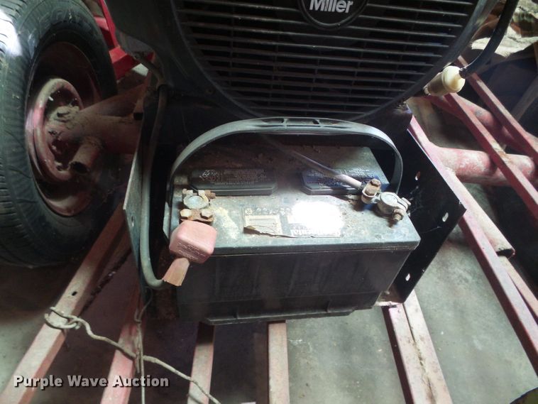 image for item EL9175 Bobcat 225G welder/generator