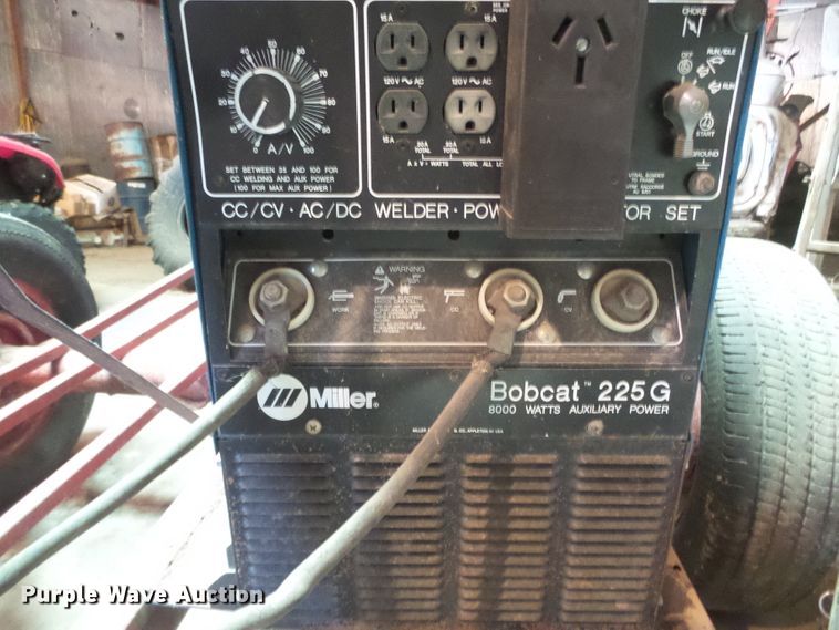 image for item EL9175 Bobcat 225G welder/generator