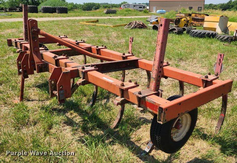image for item EL9841 Massey-Ferguson MF129 cultivator