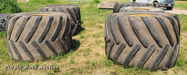 image for item EL9853 (6) 100/50R25 flotation tires and wheels
