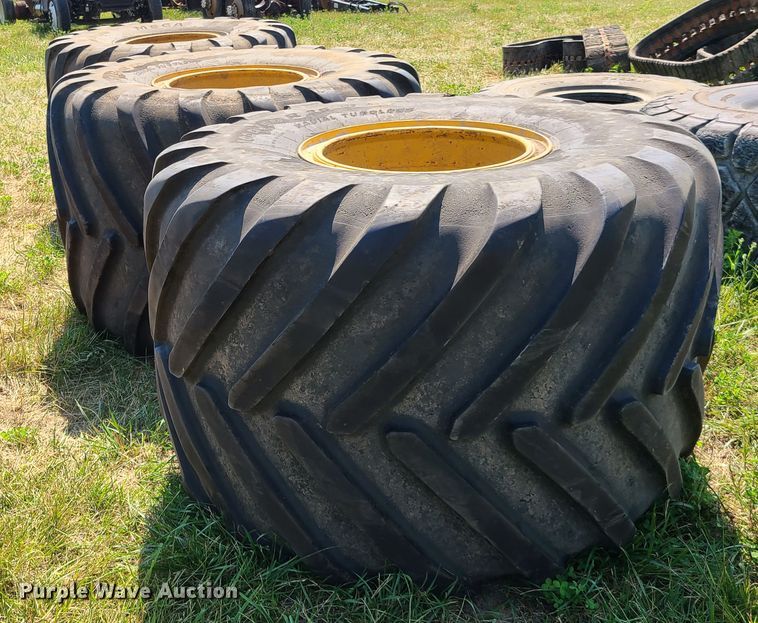 image for item EL9853 (6) 100/50R25 flotation tires and wheels