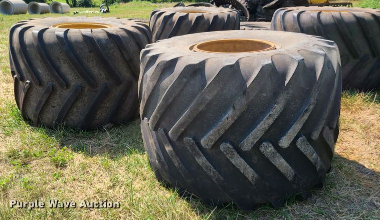 image for item EL9853 (6) 100/50R25 flotation tires and wheels