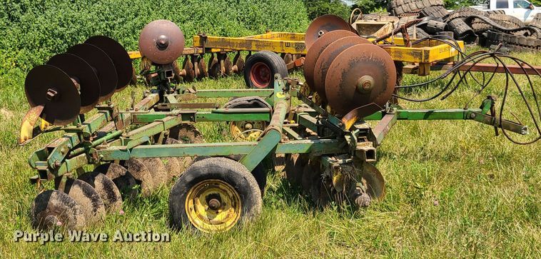 image for item EL9865 John Deere disk