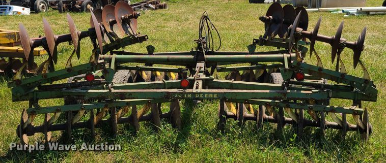 image for item EL9865 John Deere disk