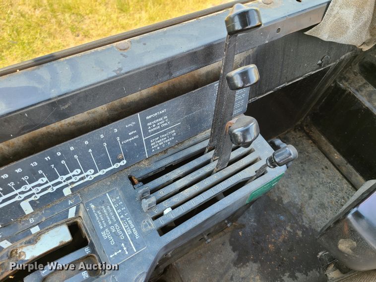 image for item EL9866 1980 John Deere 8640  4WD tractor