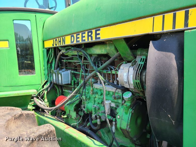 image for item EL9866 1980 John Deere 8640  4WD tractor