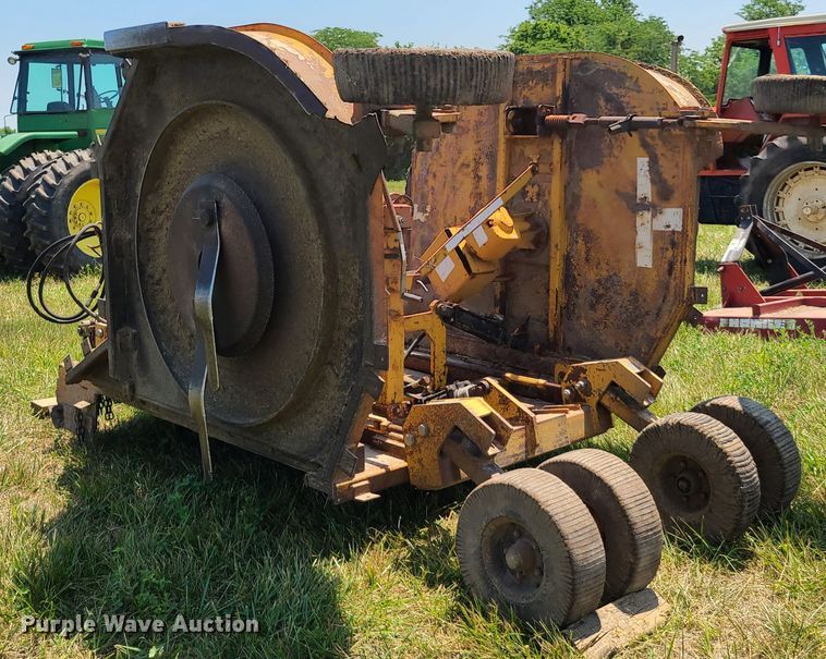 image for item EL9867 Woods batwing rotary mower