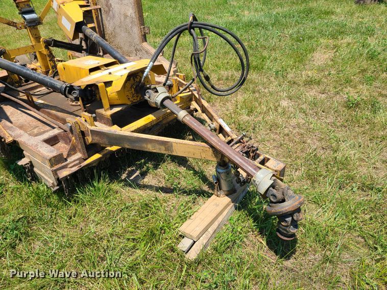 image for item EL9867 Woods batwing rotary mower