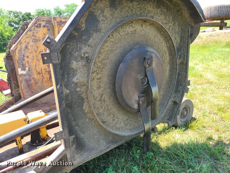 image for item EL9867 Woods batwing rotary mower