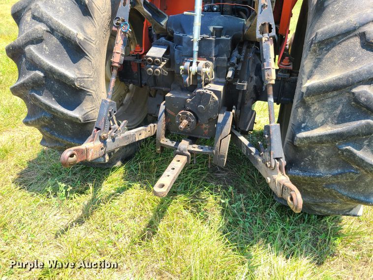 image for item EL9869 Allis Chalmers 7050  tractor