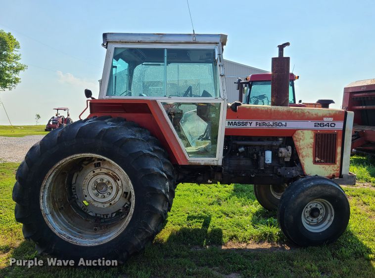 image for item EL9901 1982 Massey-Ferguson 2640  tractor
