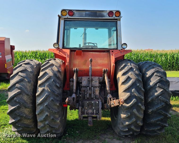 image for item EL9901 1982 Massey-Ferguson 2640  tractor