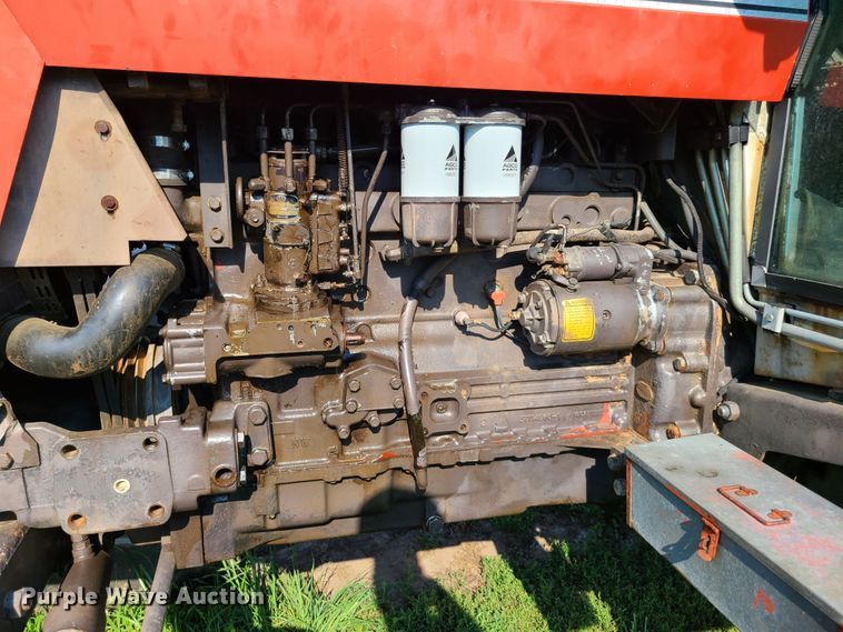 image for item EL9901 1982 Massey-Ferguson 2640  tractor