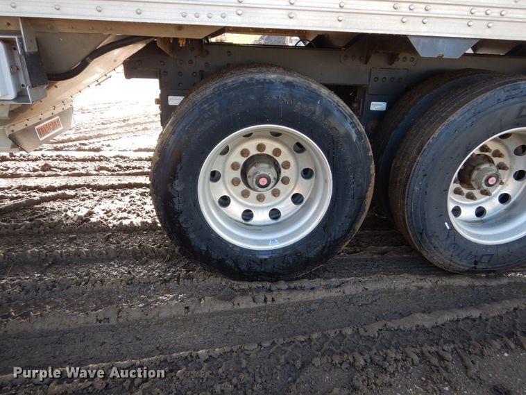 image for item GA9135 2016 Timpte Super Hopper double hopper bottom grain trailer