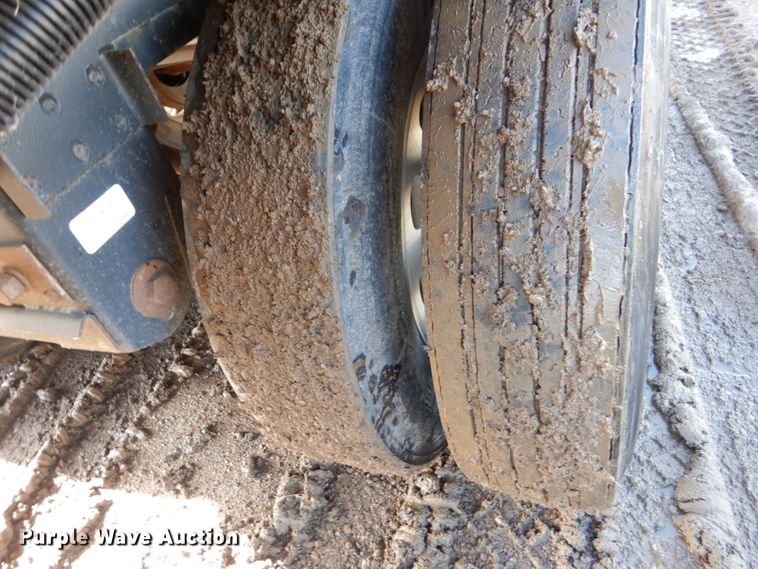 image for item GA9135 2016 Timpte Super Hopper double hopper bottom grain trailer