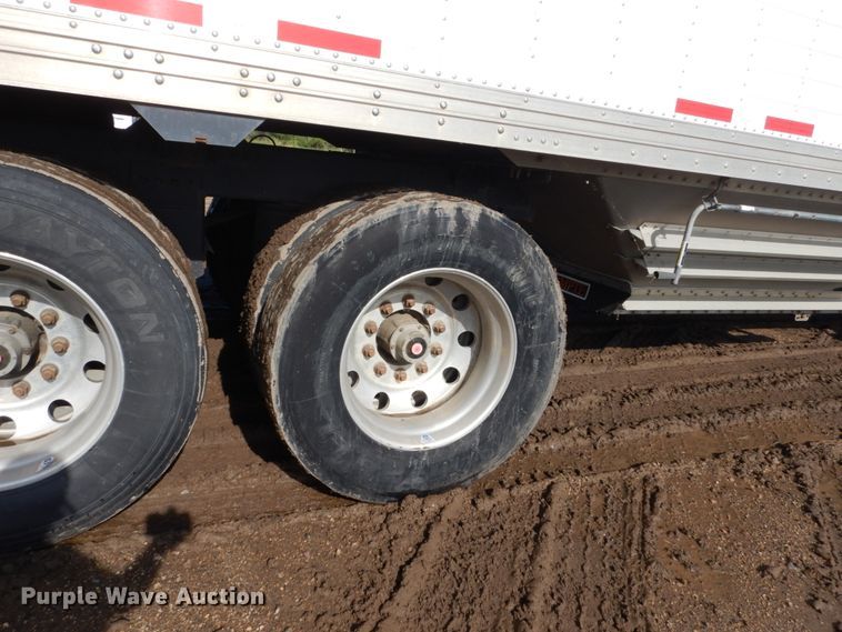 image for item GA9135 2016 Timpte Super Hopper double hopper bottom grain trailer