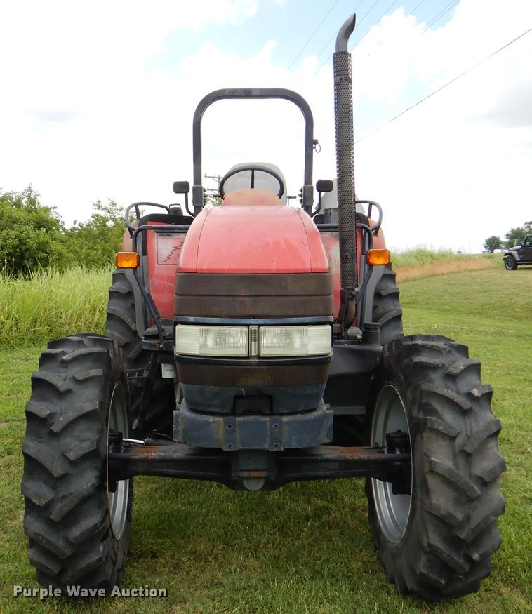 image for item GM9068 2004 Case IH JX65  tractor