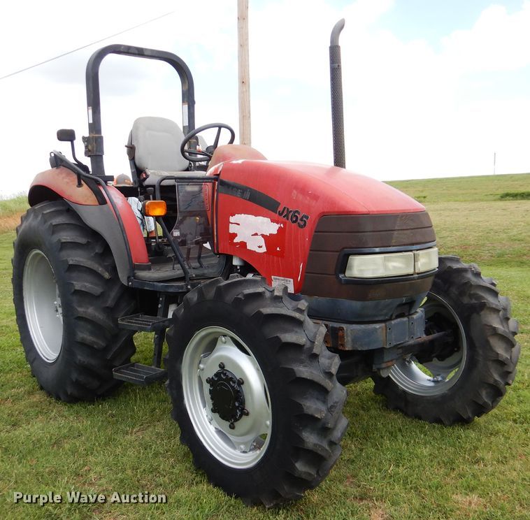 image for item GM9068 2004 Case IH JX65  tractor